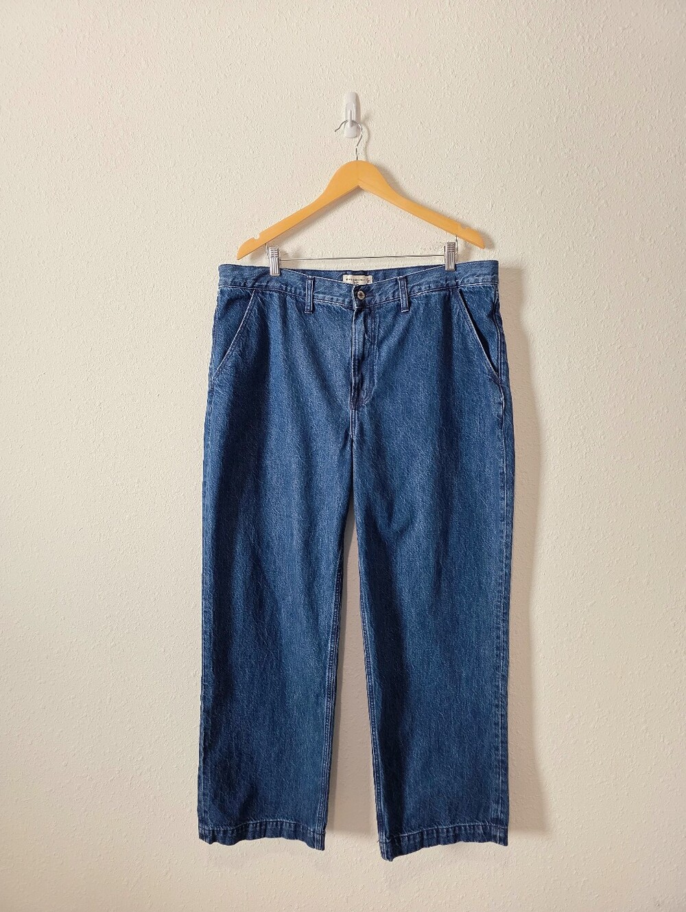 Abercrombie High Rise Relaxed Loose Jeans 34/18